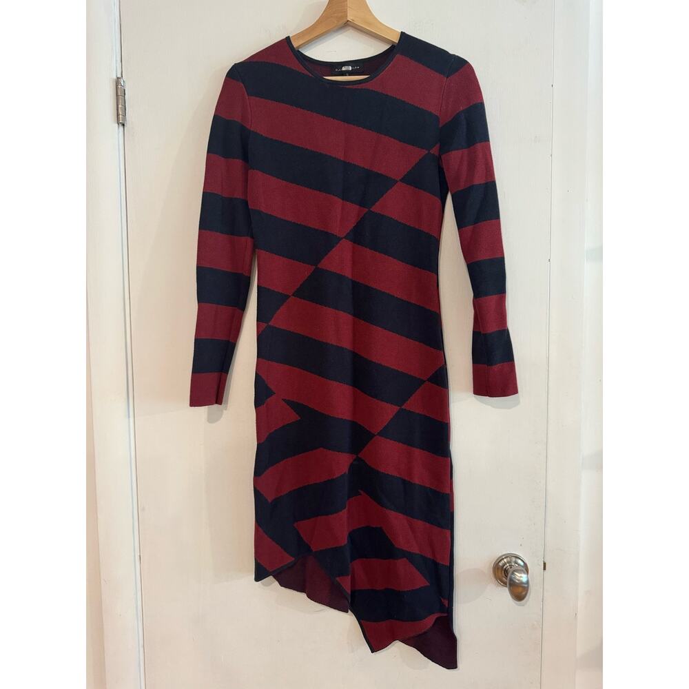 Slate & Willow Dress Striped Knit longsleeve asymetric hem crew neck bodycon S